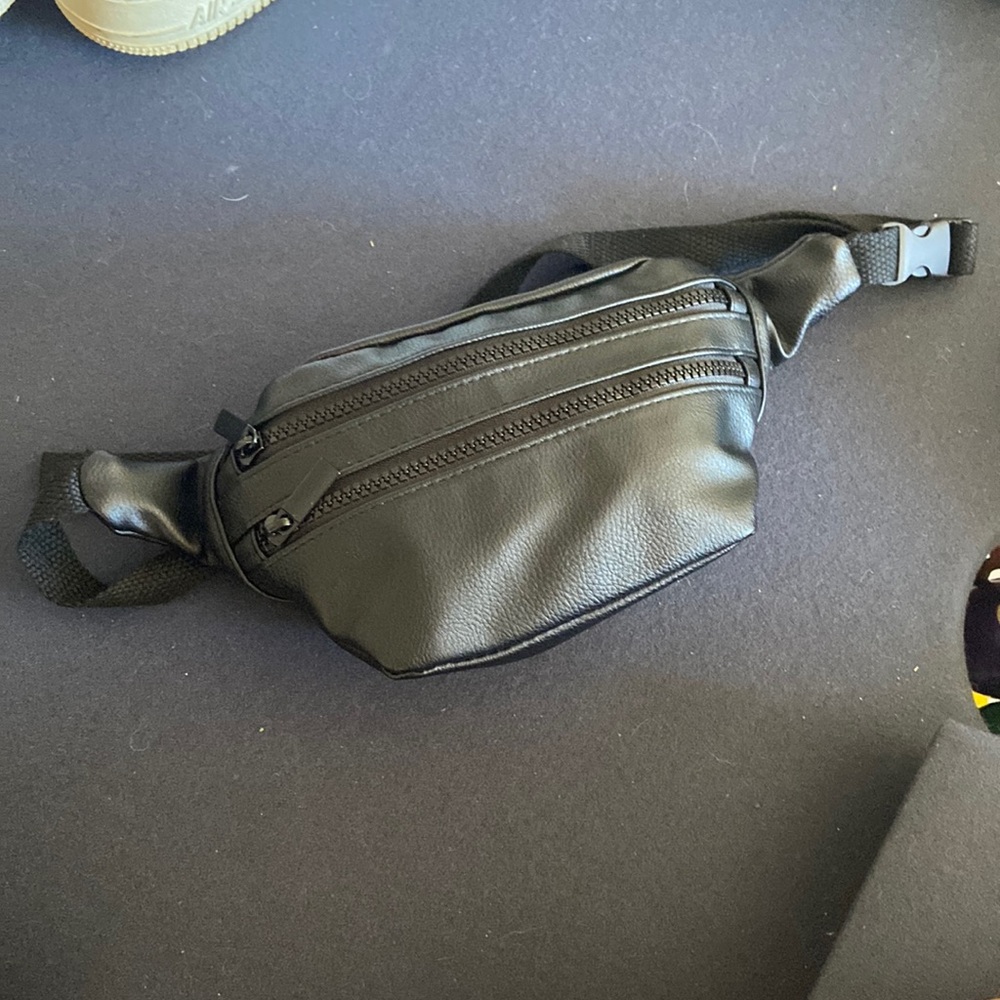 Never used Fanny pack